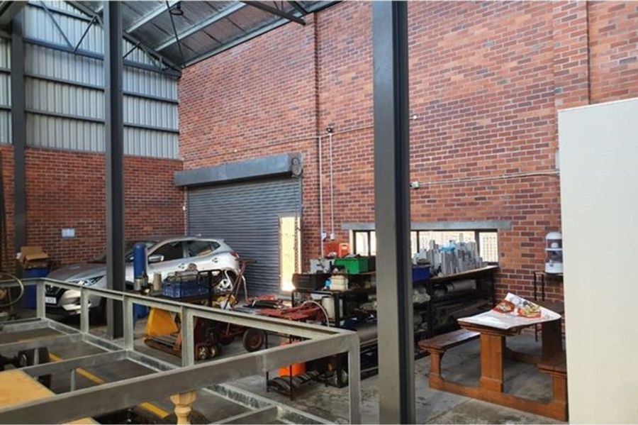 To Let commercial Property for Rent in Fairview Eastern Cape